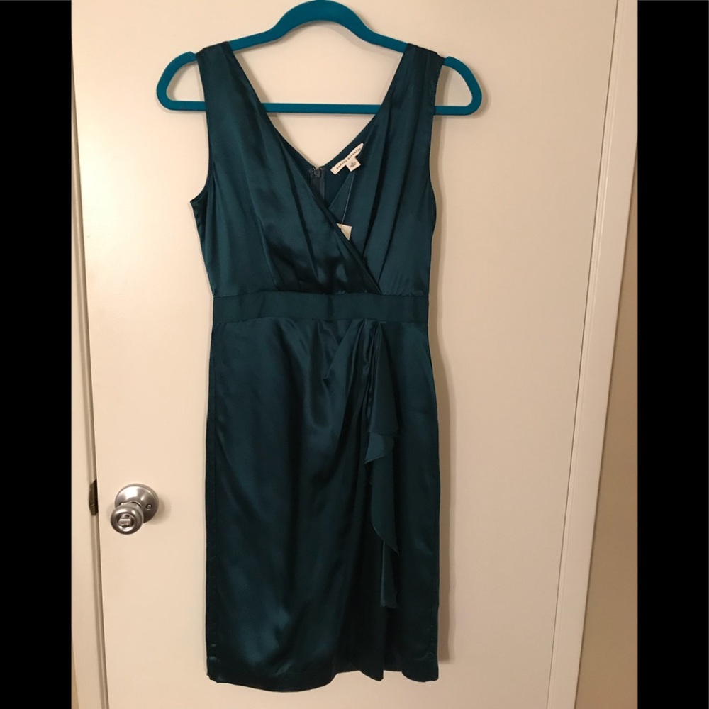 Banana republic emerald green silk dress